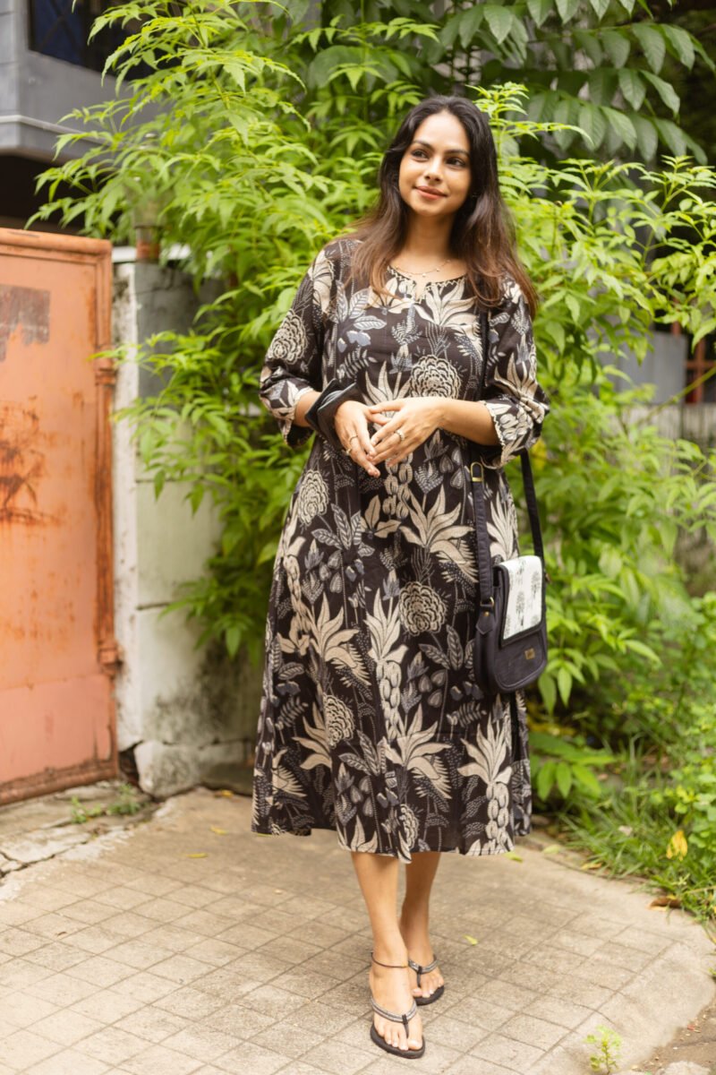 nilaya kurtha top