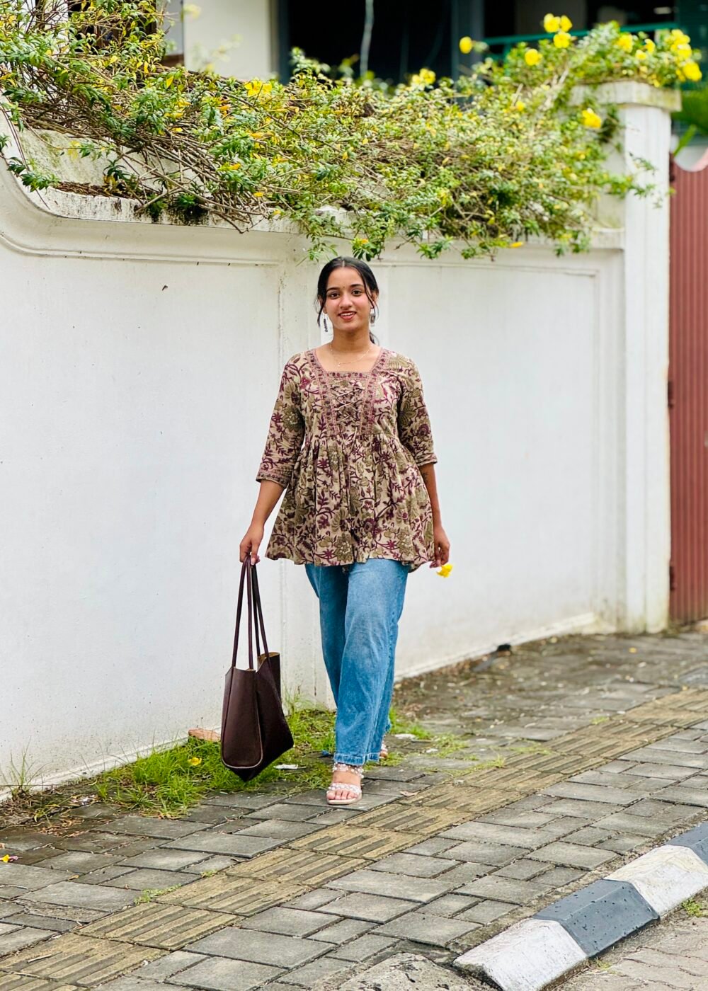 hazel short top