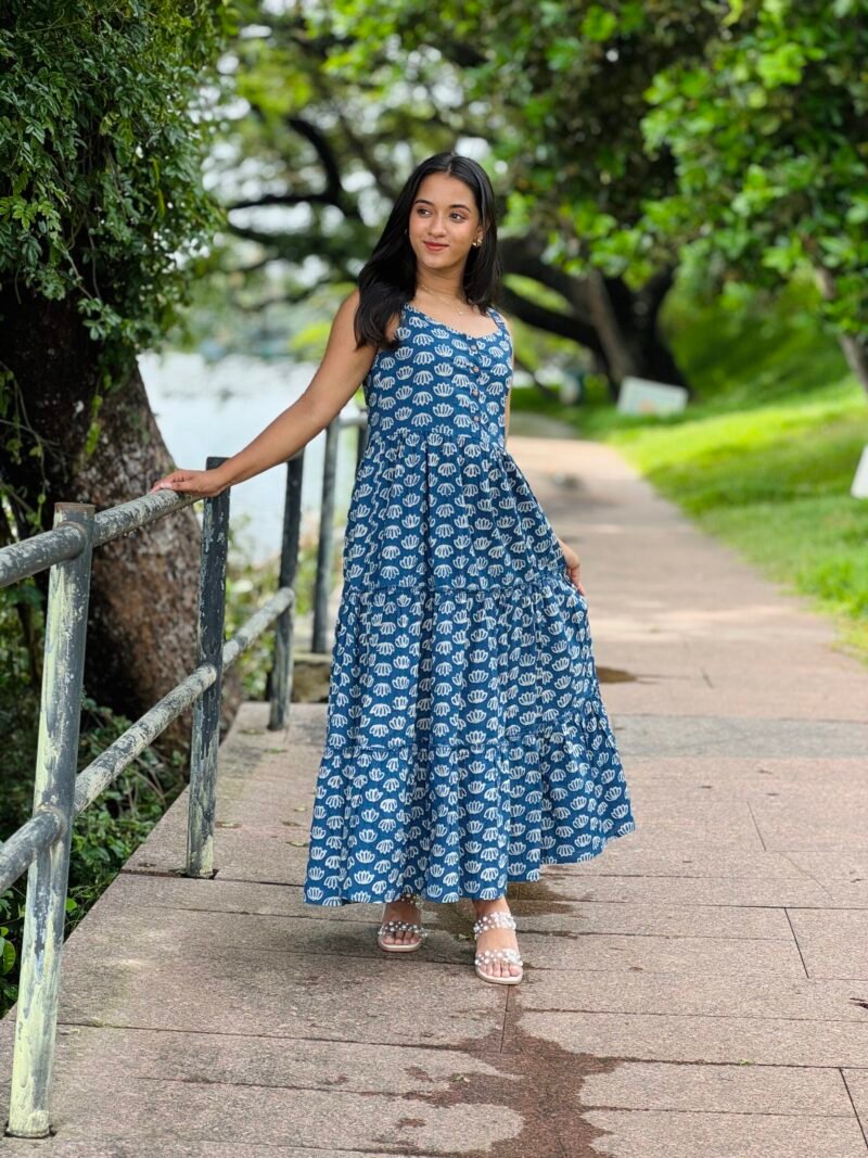 evelyn maxi