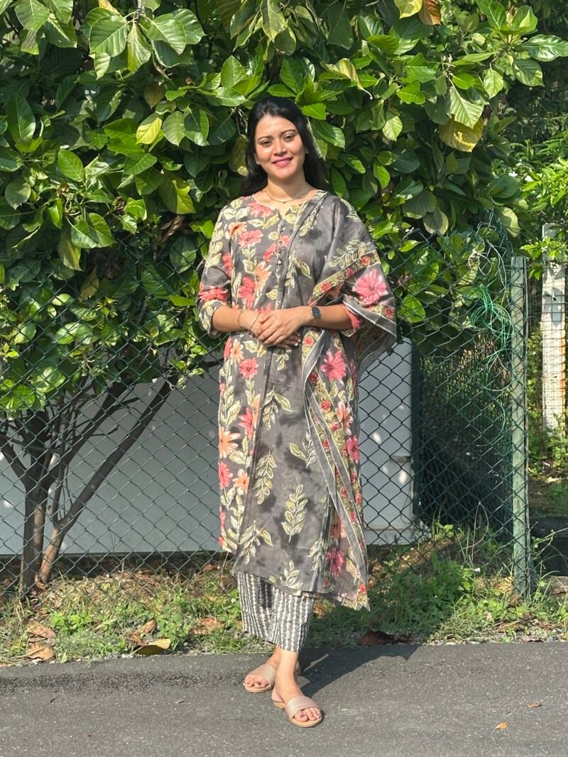meadow bliss leisure wear